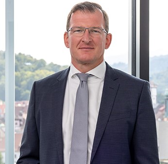 Freund von kraftvoller Verteidigung - Gerson Trüg gehört zu bekanntesten Strafverteidigern Deutschlands